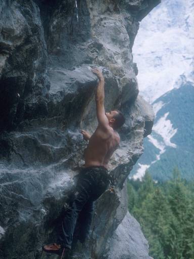 [thumbnail of Picture 7]