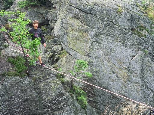 [thumbnail of Picture 8]