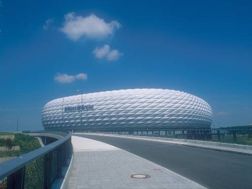 [thumbnail of Picture 10]