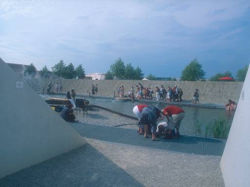 [thumbnail of Picture 2]