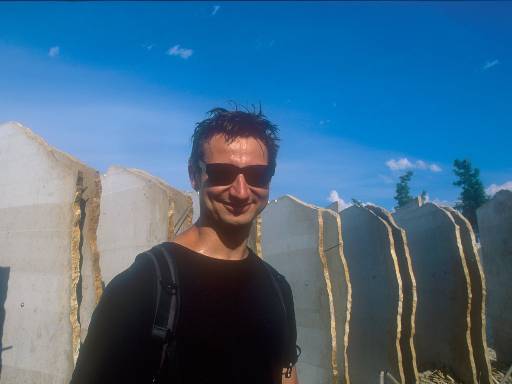 [thumbnail of Picture 16]